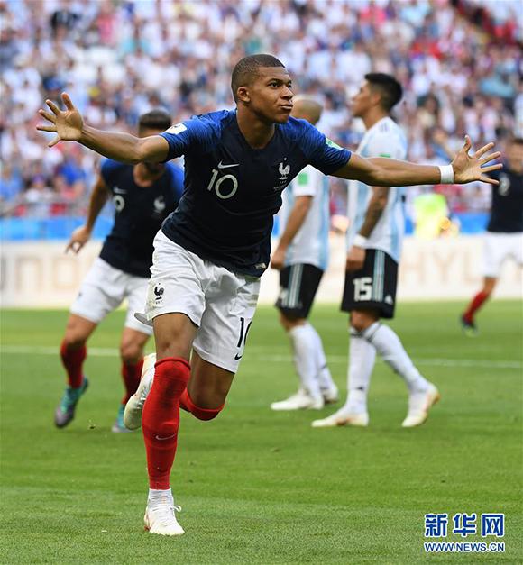 OMG官方：签下中单选手haichao；打野Tianzhen等4人离队